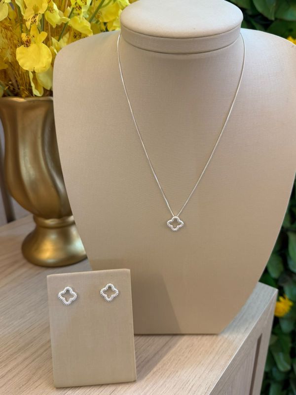 CONJUNTO VAN CLIFF METADE CRAVEJADO