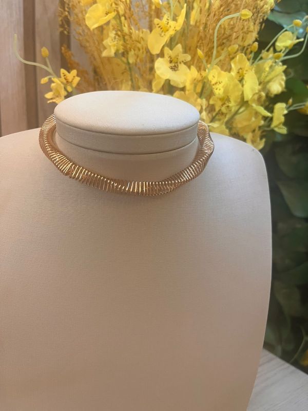 CHOKER MOLA
