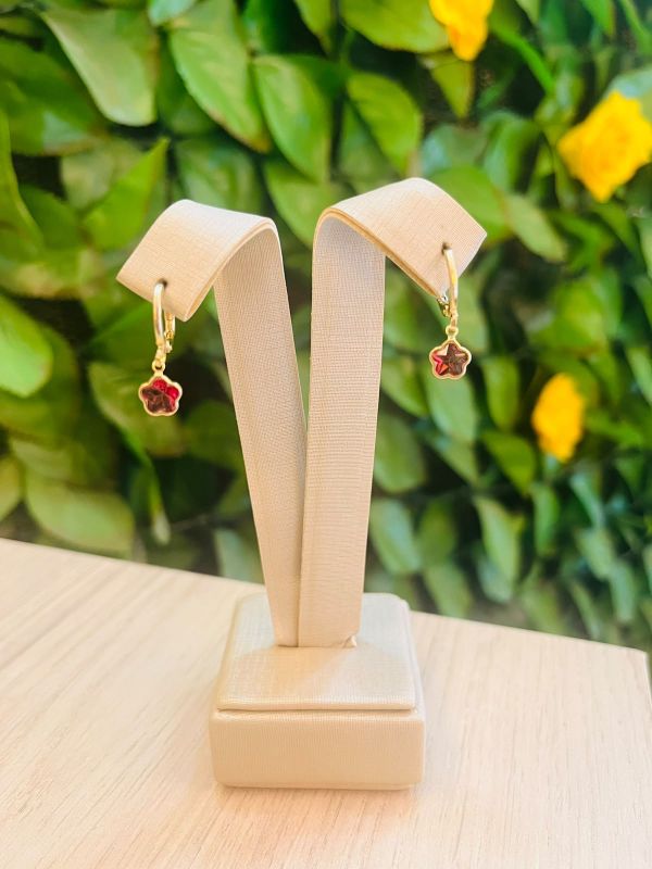 BRINCO ARGOLINHA ESTRELA CRISTAL