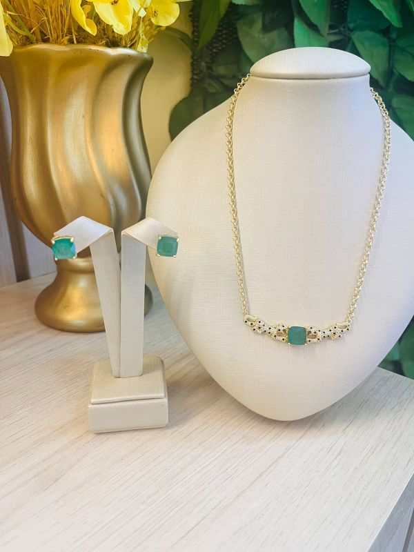 CONJUNTO PEDRA QUADRADA ONÇA
