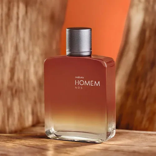 Perfume homem nós