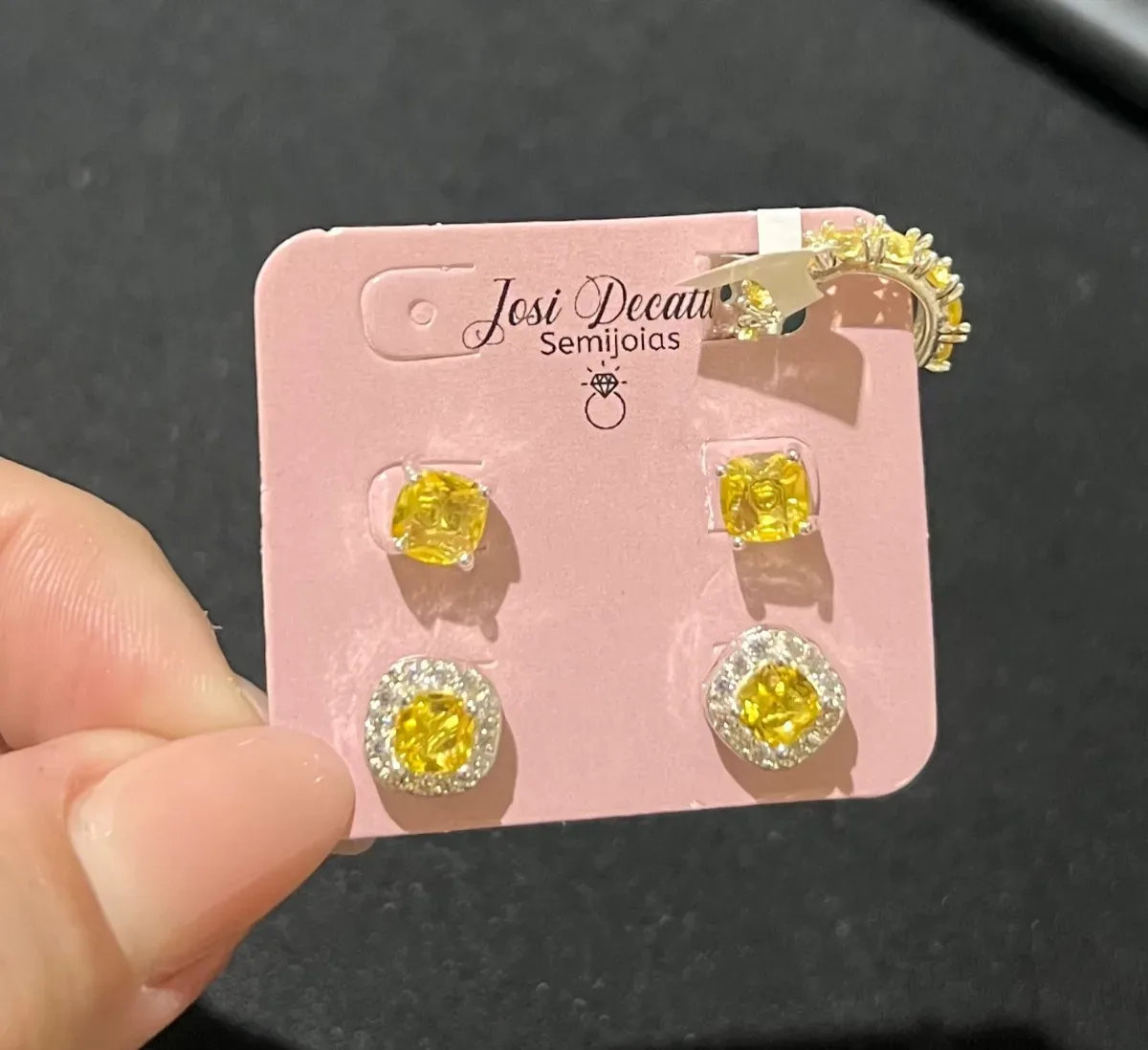 Brinco trio quadrado amarelo zirc volta + piercing Pr