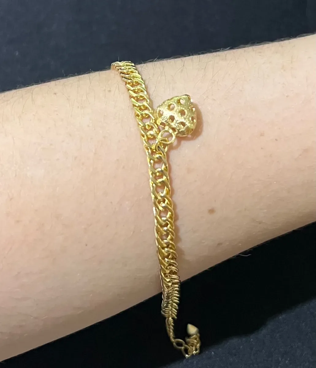 Pulseira grossa coraç vazado pend Dou