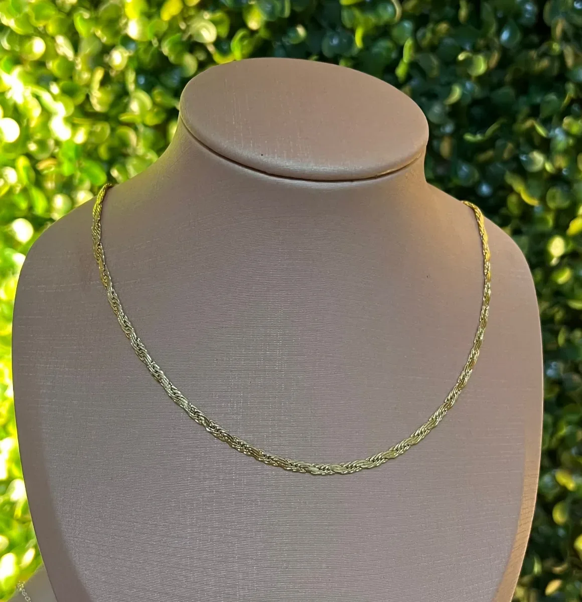 Choker trançada Dou