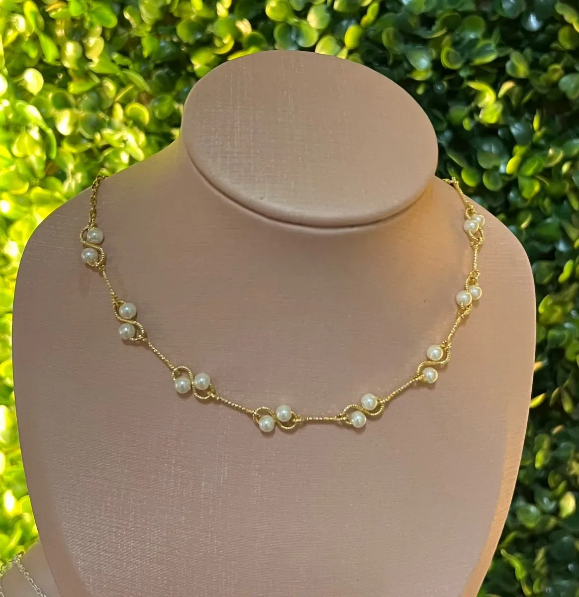 Choker perola diferente Dou