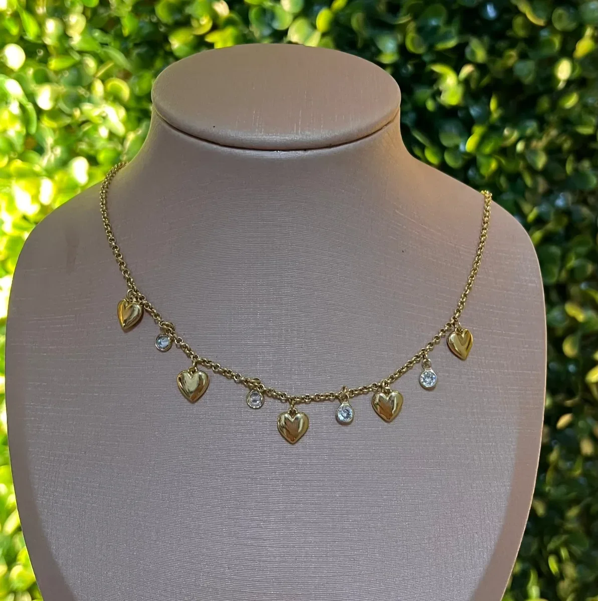 Choker pend coraç liso pedras Dou