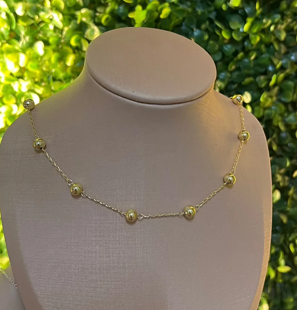Choker bola m Dou