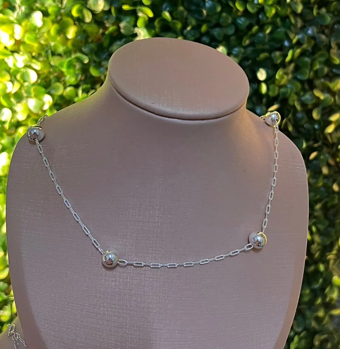 Choker 5 bola g Pr