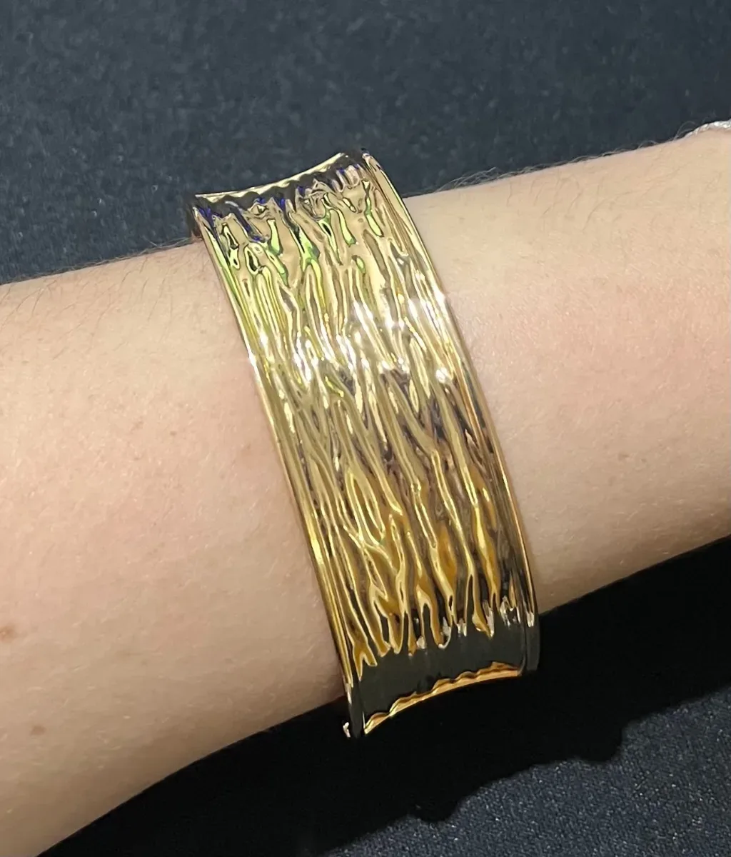 Bracelete oval detalhes Dou