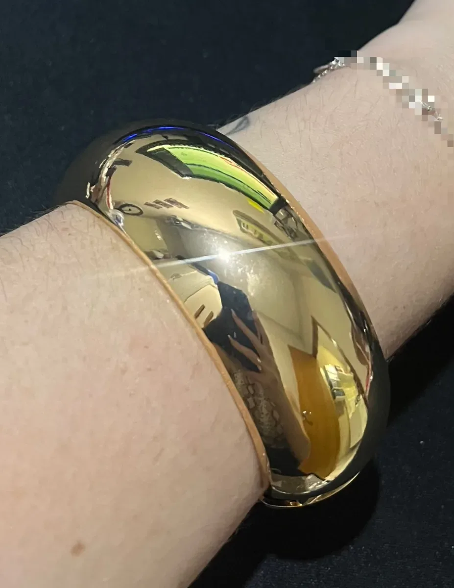 Bracelete oval liso largo Dou