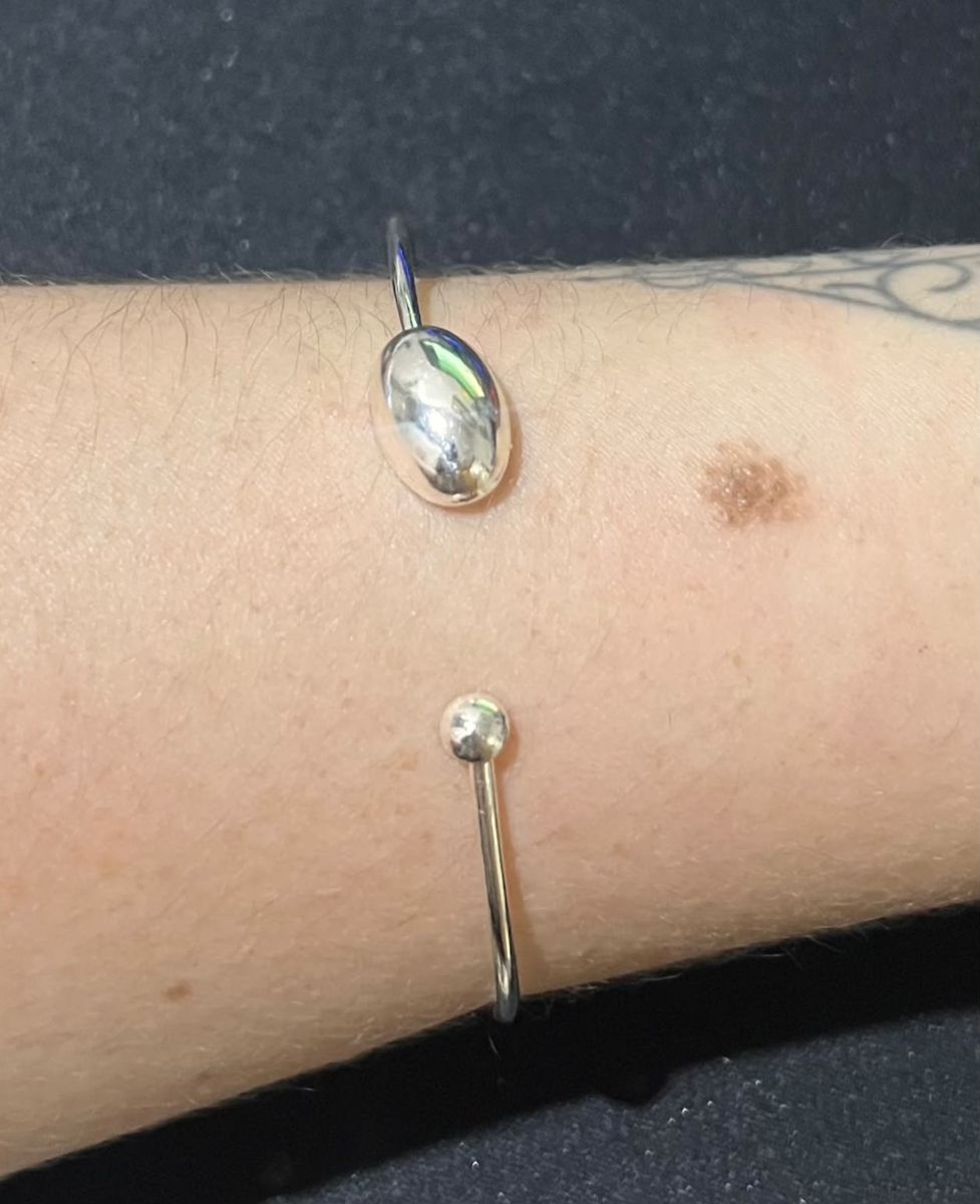Bracelete redondos na ponta Pr