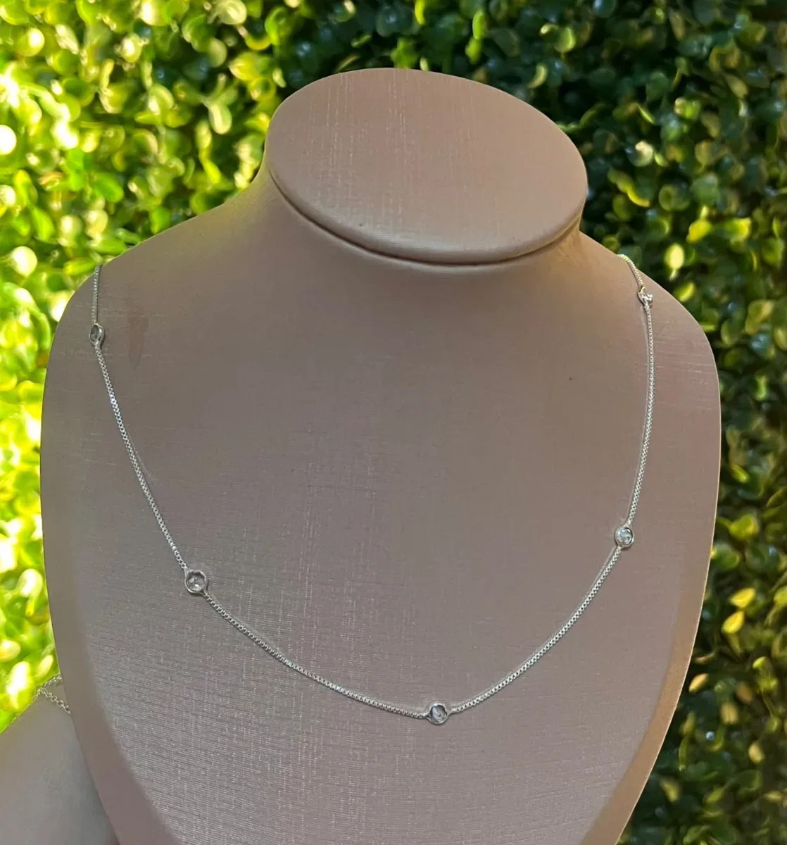 Colar 70 cm com pedras Pr