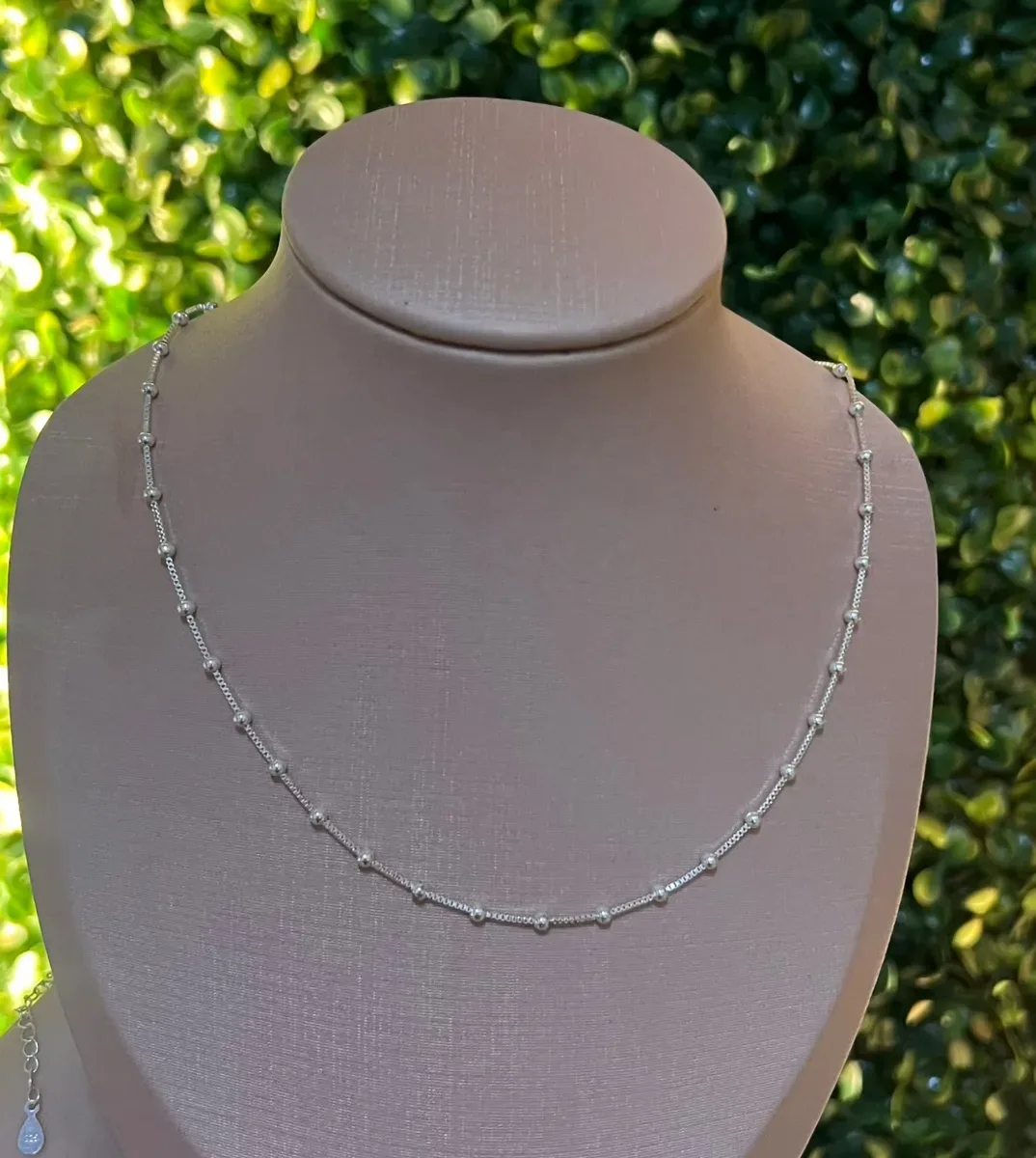 Colar 70 cm bolinha Pr