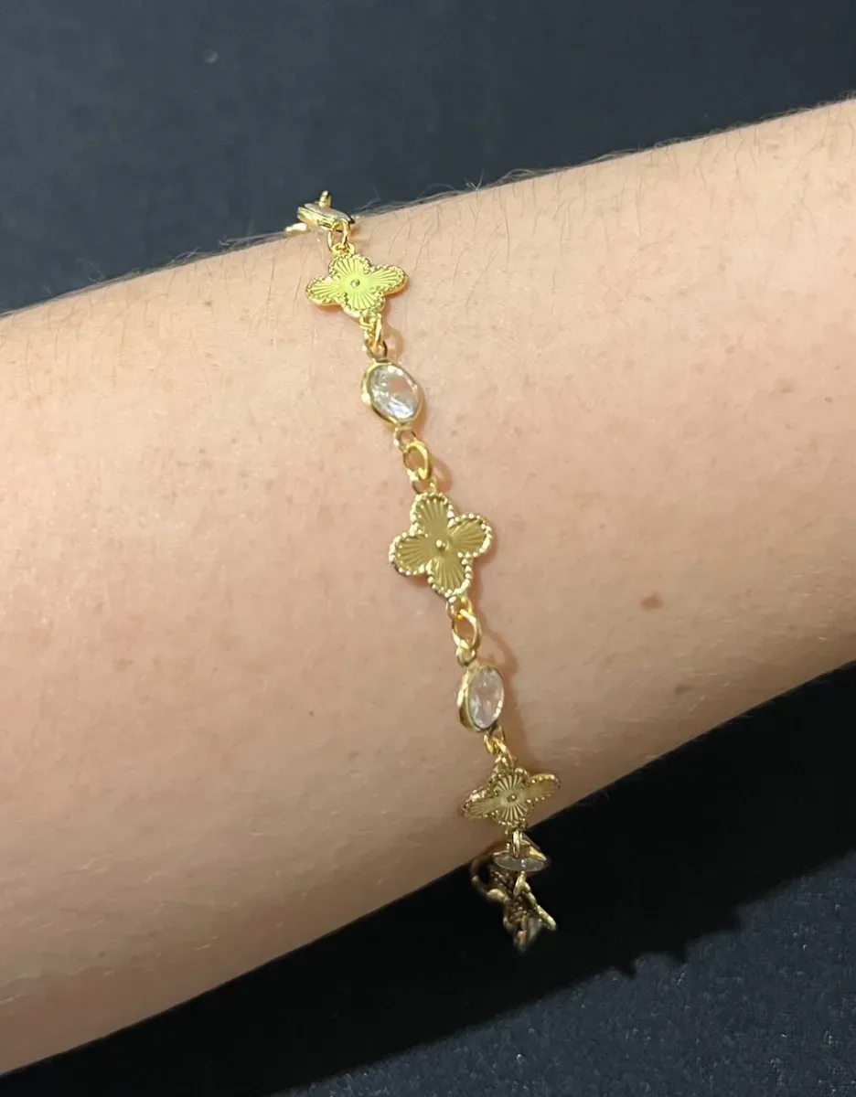 Pulseira trevo e pedras Dou