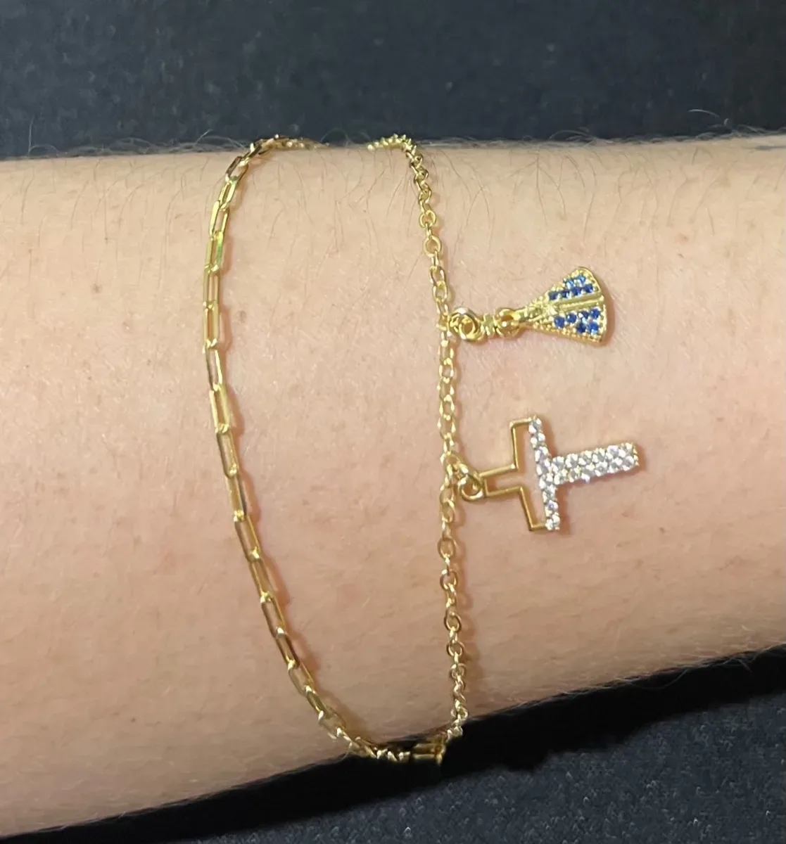 Pulseira dupla cruz e N. Senhora Dou
