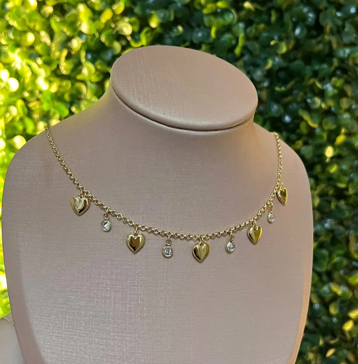 Choker pend coraç e pedra Dou