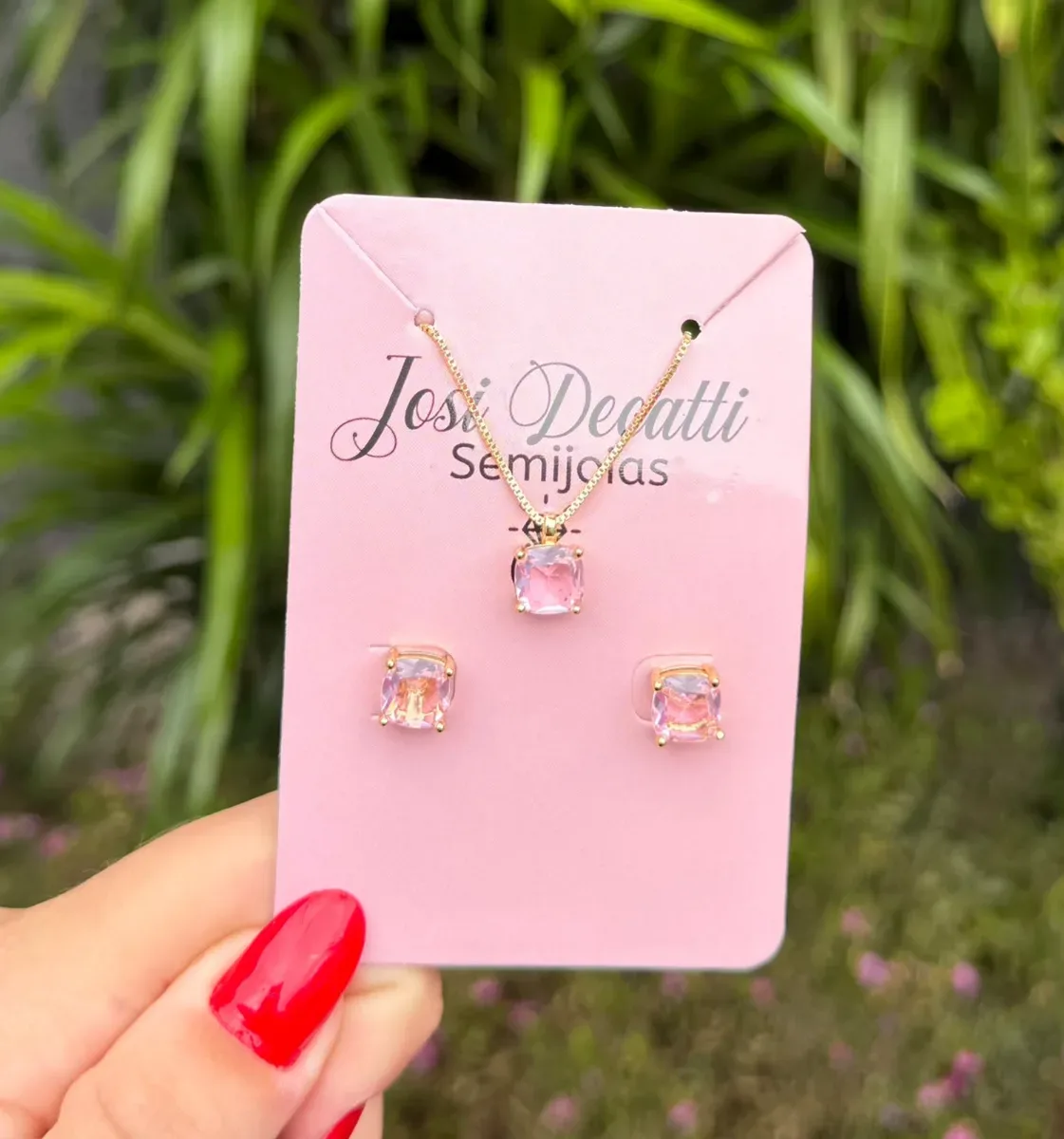 Conjunto pedra rosa Dou